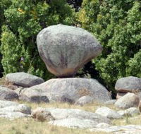 Balancing Rock - Tourism Caloundra