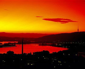 Telstra Tower - Tourism Caloundra 0
