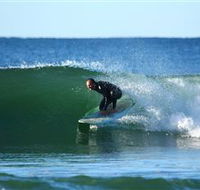 Surfaris Surf Camp - Tourism Caloundra