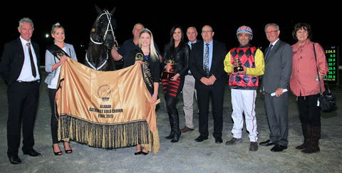 Bathurst Harness Racing Club - Tourism Caloundra 1