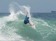 ISurf Newcastle Surf School - Tourism Caloundra 1