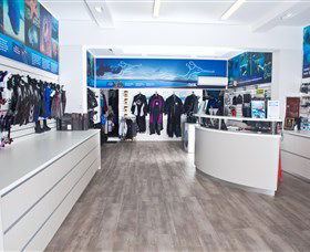 Dive Centre Manly - Tourism Caloundra 0