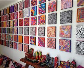 Bouddi Gallery - Contemporary Aboriginal Art - Tourism Caloundra 1