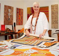 Bouddi Gallery - Contemporary Aboriginal Art - Tourism Caloundra