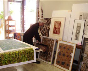 Bouddi Gallery - Contemporary Aboriginal Art - Tourism Caloundra 4