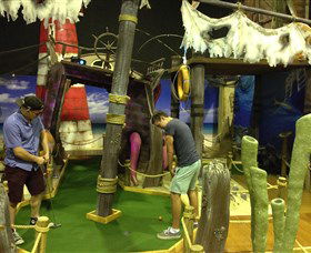 Mega Mini Golf - Tourism Caloundra 3
