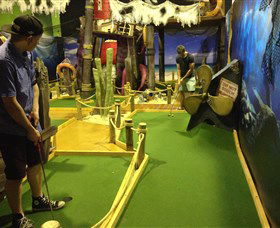 Mega Mini Golf - Tourism Caloundra 6
