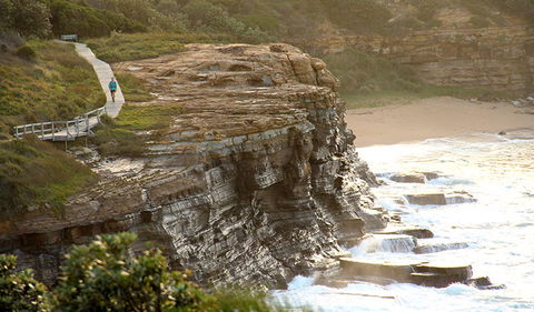 Bouddi Coastal Walk - Tourism Caloundra 0