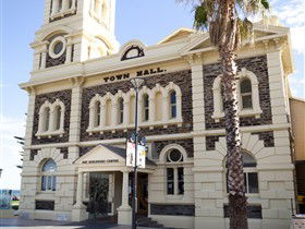 Bay Discovery Centre Museum - Tourism Caloundra 0
