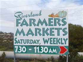 Riverland Farmers Market - Tourism Caloundra 0