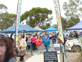 Riverland Farmers Market - Tourism Caloundra 1