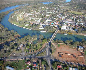 Darling And Murray River Junction And Viewing Tower - Tourism Caloundra 3