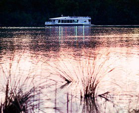 Wentworth River Cruises - Tourism Caloundra 4