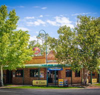 Crown Hotel Wentworth - Tourism Caloundra