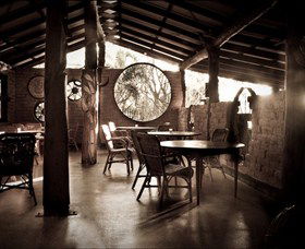 Lazy Lizard Tavern - Tourism Caloundra 0