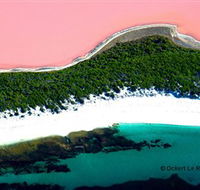 Lake Hillier - Tourism Caloundra