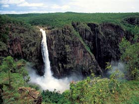 Wallaman Falls, Girringun National Park - Tourism Caloundra 0
