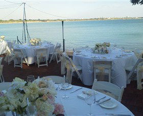 Pee Wee's At The Point - Tourism Caloundra 4
