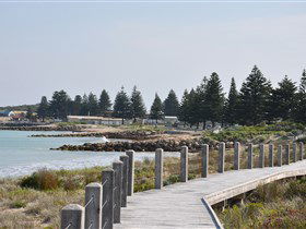 Chambers Way Walk - Tourism Caloundra 0