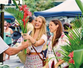 Flinders Street Shopping - Tourism Caloundra 0