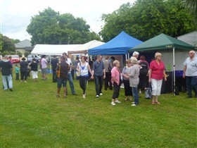 Limestone Coast Food Group Farmers And Makers Markets - Tourism Caloundra 0