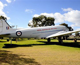 Douglas DC3 Dakota - Tourism Caloundra 0