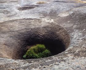 Blowhole And The Rocks - Tourism Caloundra 0
