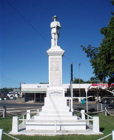 Sarina War Memorial - Tourism Caloundra 2