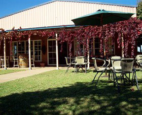Red Earth Estate Vineyard - Tourism Caloundra 1