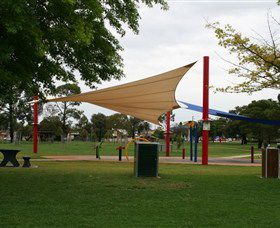 Elston Park Water Park - Tourism Caloundra 0