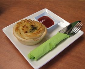1u Cafe - Tourism Caloundra 1
