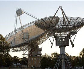 CSIRO Parkes Radio Telescope - Tourism Caloundra 1