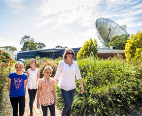 CSIRO Parkes Radio Telescope - Tourism Caloundra 4