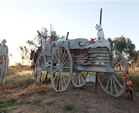 Pastoral Shadows Of Brookong - Tourism Caloundra 1