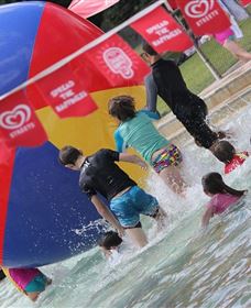 Corowa Aquatic Centre - Tourism Caloundra 0