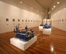 Wagga Wagga Art Gallery - Tourism Caloundra 0