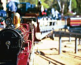 Willans Hill Miniature Railway - Tourism Caloundra 1