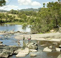 Polly McQuinns - Tourism Caloundra