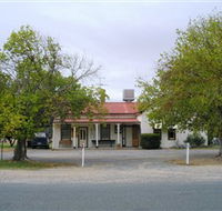 Round Hill Hotel - Tourism Caloundra