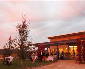 Amulet Vineyard And Beechworth Cider - Tourism Caloundra 0