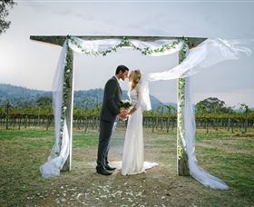 Amulet Vineyard And Beechworth Cider - Tourism Caloundra 1