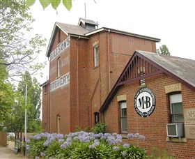 Murray Breweries - Tourism Caloundra 0