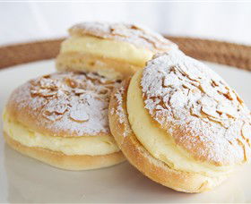 Beechworth Bakery - Tourism Caloundra 4