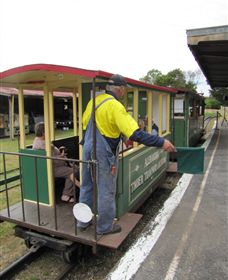 Alexandra Timber Tramway - Tourism Caloundra 0
