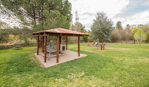 Bill Lyle Reserve Picnic Area - Tourism Caloundra 0