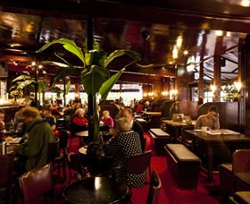 Tilley's - Tourism Caloundra 1