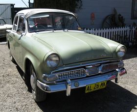 Ricks Auto Museum - Tourism Caloundra 3