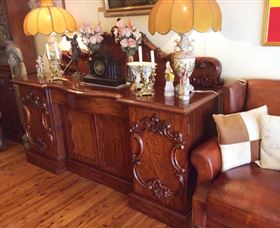 Peachtree Antiques - Tourism Caloundra 2