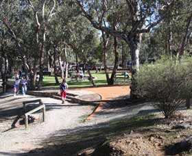 Syd's Rapids And Aboriginal Heritage Trail, Avon Valley - Tourism Caloundra 3