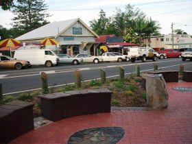 Maleny Handicraft Markets - Tourism Caloundra 0